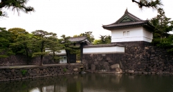 Cung điện hoàng gia Tokyo trầm mặc