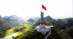 Cột cờ Lũng Cú là nơi ghi dấu cực Bắc Việt Nam, một điểm đến thiêng liêng được nhiều du khách mong muốn ghé thăm trong hành trình khám phá