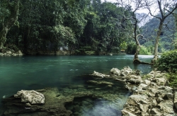 Bên dòng suối Lê-nin nơi gắn bó với thời kỳ hoạt động cách mạng của Chủ tịch Hồ Chí Minh tại Pác Bó khi Người về nước