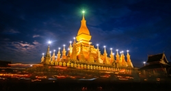 Tháp Thạt Luổng không chỉ là biểu tượng thiêng liêng của Phật giáo Tiểu thừa mà còn là biểu tượng chủ quyền quốc gia Lào