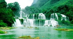 Thác Bản Giốc  vừa được bình chọn là một trong 10 thác nước kỳ vĩ nhất thế giới.