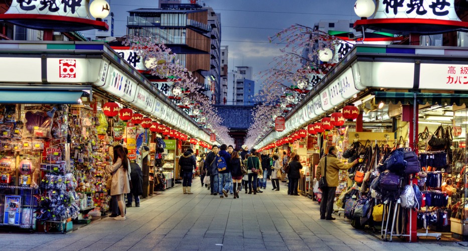 Đường phố Nhật Bản luôn mang trong mình một vẻ đẹp bí ẩn