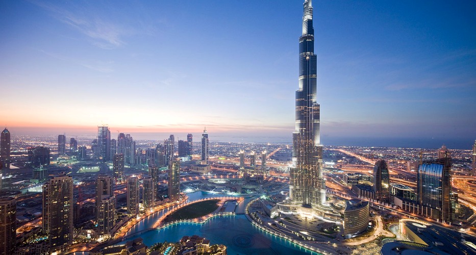 Ghé thăm tòa tháp Burj Khalifa cao nhất thế giới