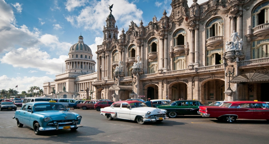 Thủ đô Havana của Cuba được mệnh danh là thành phố thời gian với những nét kiến trúc, cơ sở hạ tầng độc đáo xen lẫn quá khứ và hiện tại