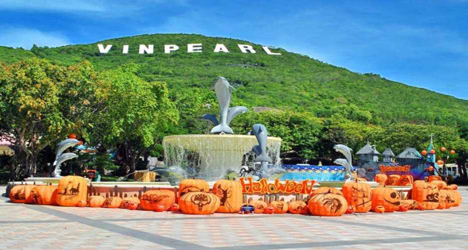 Vinpearl Land được sánh ngang với tầm các công viên giải trí trong khu vực và thế giới