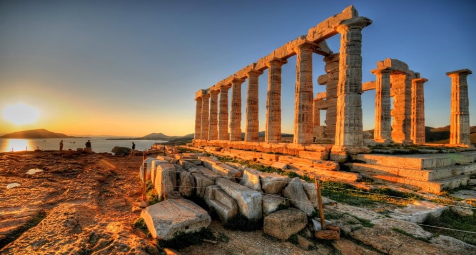Thành phố Athens là một niềm vui cho những đôi chân say mê khám phá khi trở thành vùng đất cổ kính nhất trên thế giới.